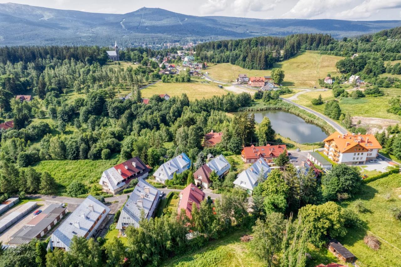 Apartament Arturro Z Ogrodkiem Sklářská Poruba Exteriér fotografie