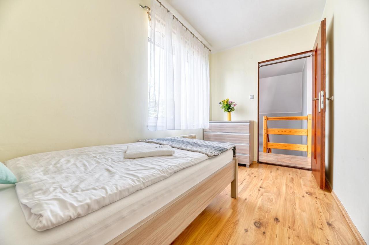 Apartament Arturro Z Ogrodkiem Sklářská Poruba Exteriér fotografie